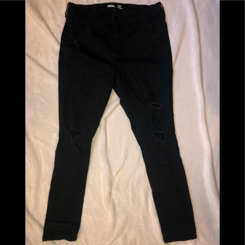 High rise jeans.